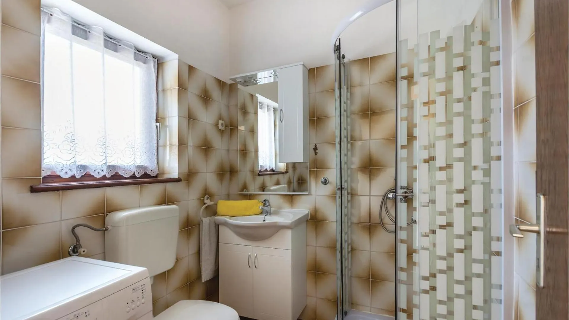 Stunning Home In Brtonigla With Kitchen Holiday home